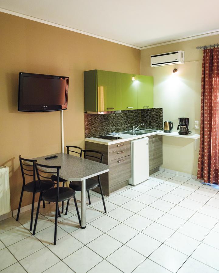 Sun Village Hotel Apartments Megas Limnionas Экстерьер фото