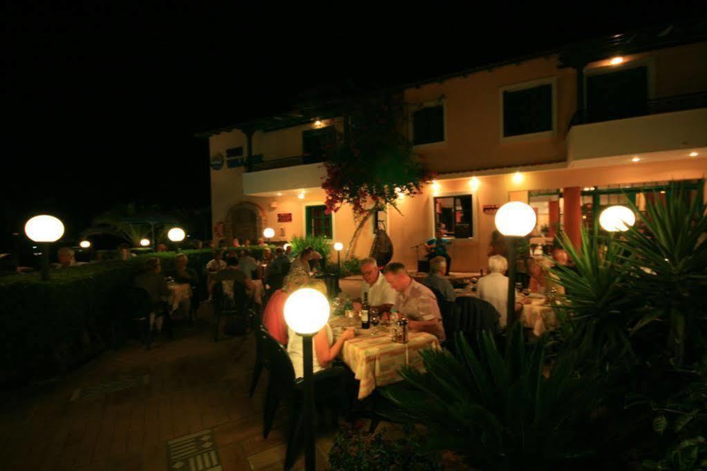 Sun Village Hotel Apartments Megas Limnionas Экстерьер фото