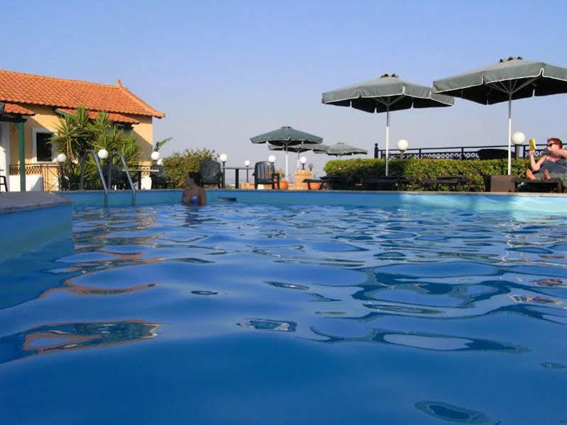 Sun Village Hotel Apartments Megas Limnionas Экстерьер фото