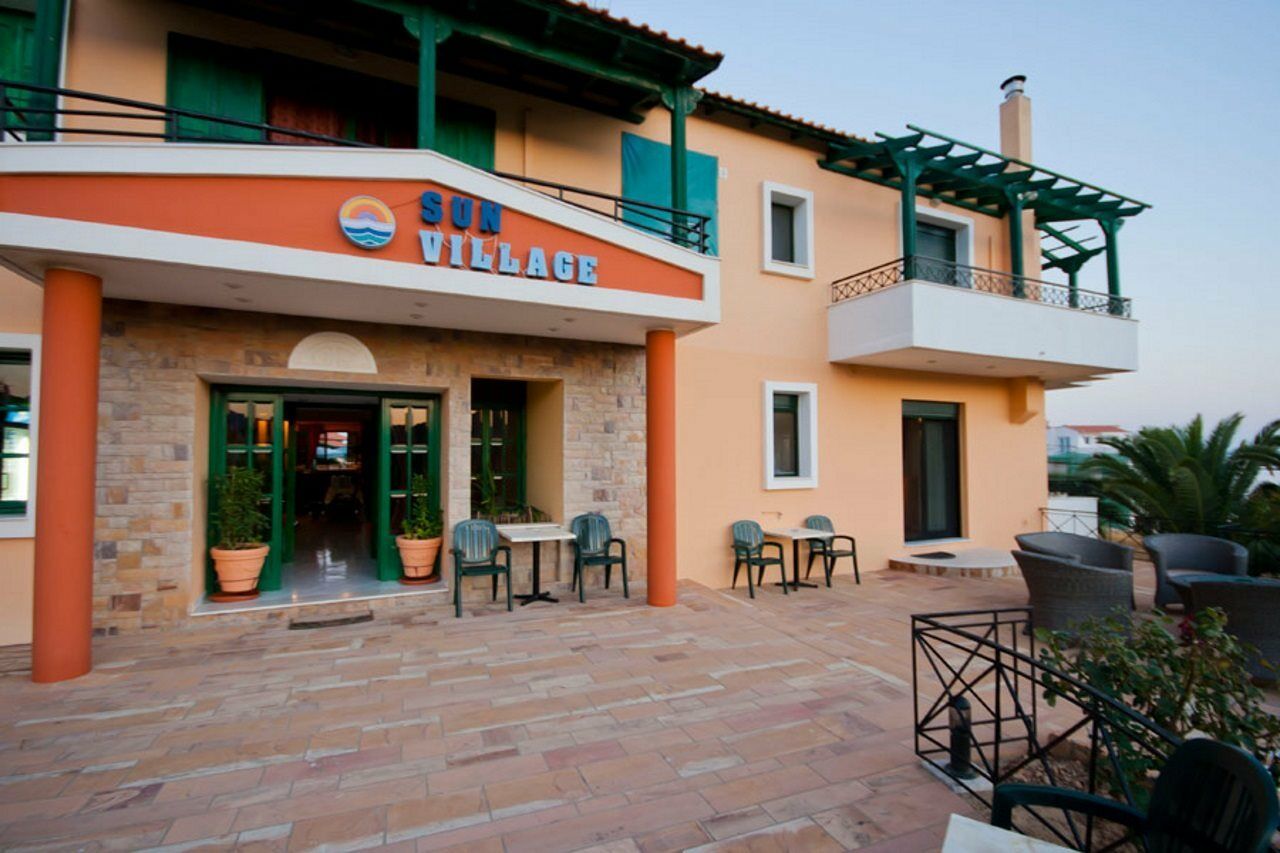 Sun Village Hotel Apartments Megas Limnionas Экстерьер фото